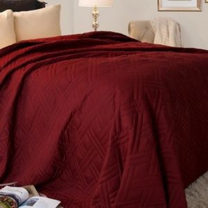 Over sized quilt. King size